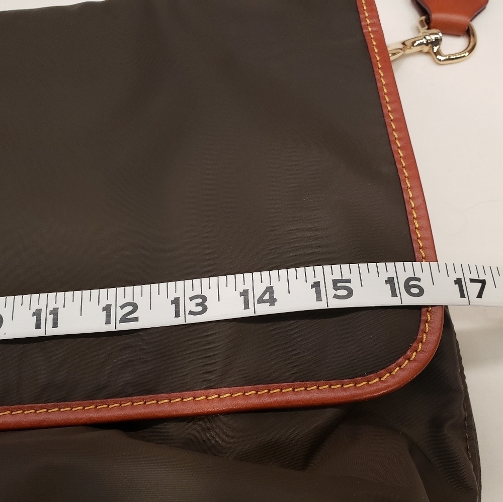 Dooney & Bourke  Brown Toronto Messenger bag. NWT - Picture 5 of 16
